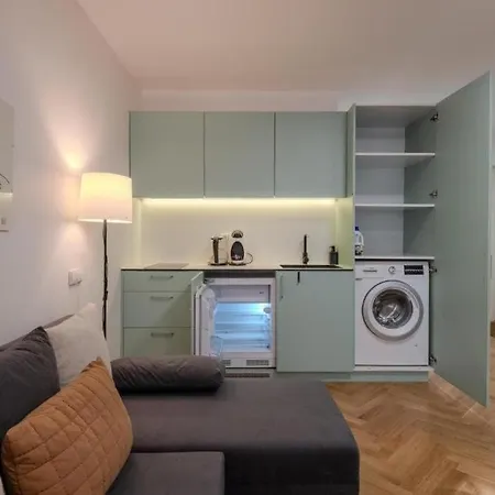 Apartman In With Free Parking Kaunas